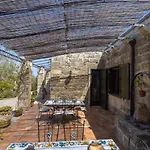 Casa Ulmi Con Piscina Bed & Breakfast