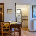 Bed & Breakfast Casa Ulmi Con Piscina 4*