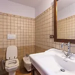 Casa Ulmi Con Piscina Bed & Breakfast 4*