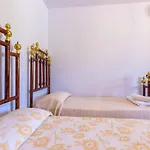 Casa Ulmi Con Piscina