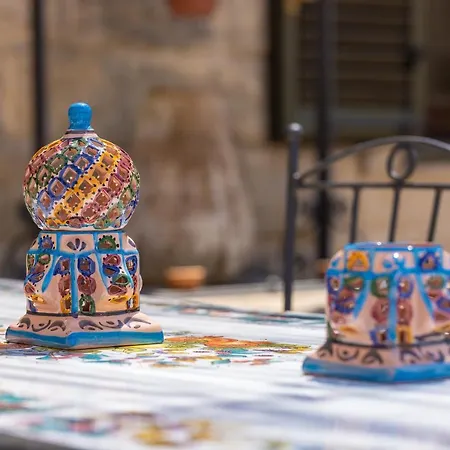 Casa Ulmi Con Piscina Bed & Breakfast