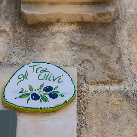 Casa Ulmi Con Piscina Bed & Breakfast 4*