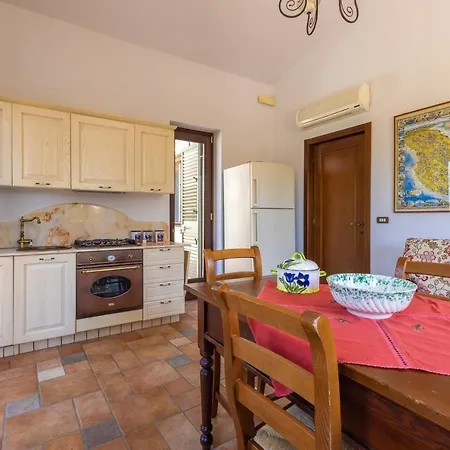 Casa Ulmi Con Piscina B&B 4*