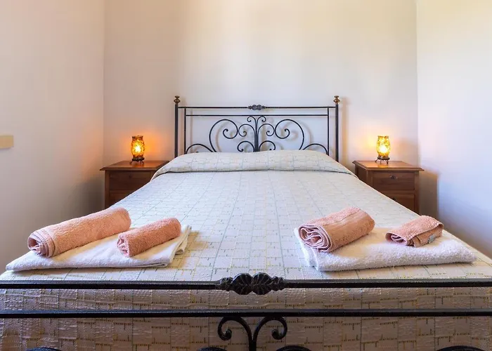 Bed & Breakfast Casa Ulmi Con Piscina Uggiano La Chiesa