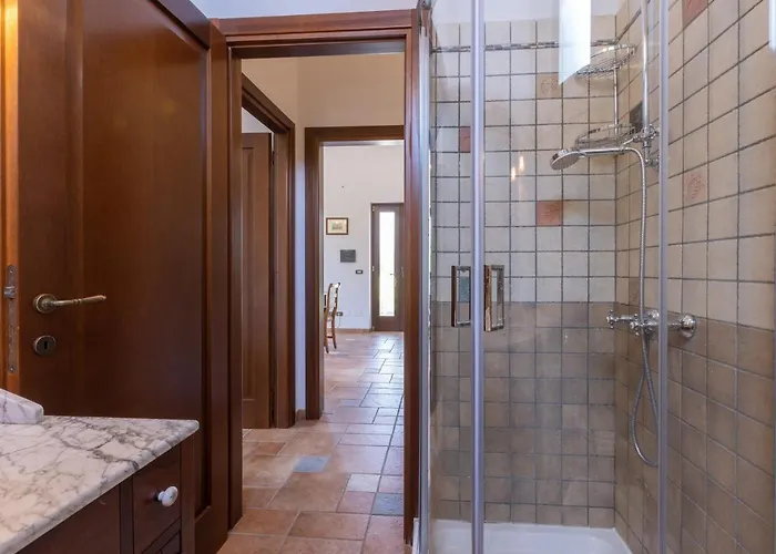 Casa Ulmi Con Piscina