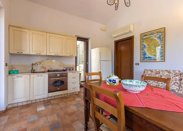 Casa Ulmi Con Piscina Bed & Breakfast 4*